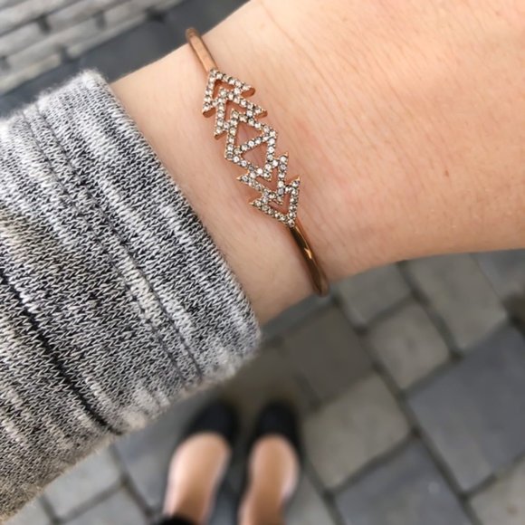 Stella & Dot Delicate Pavé Triangle Cuff Bracelet - Picture 7 of 9
